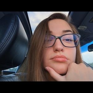 Meet your Posher, Kristina